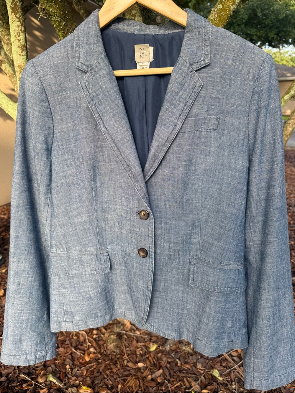 J.Crew Schoolboy Blazer Blue Chambray
Cotton Button Front Women’s Size 10 - Picture 3 of 12